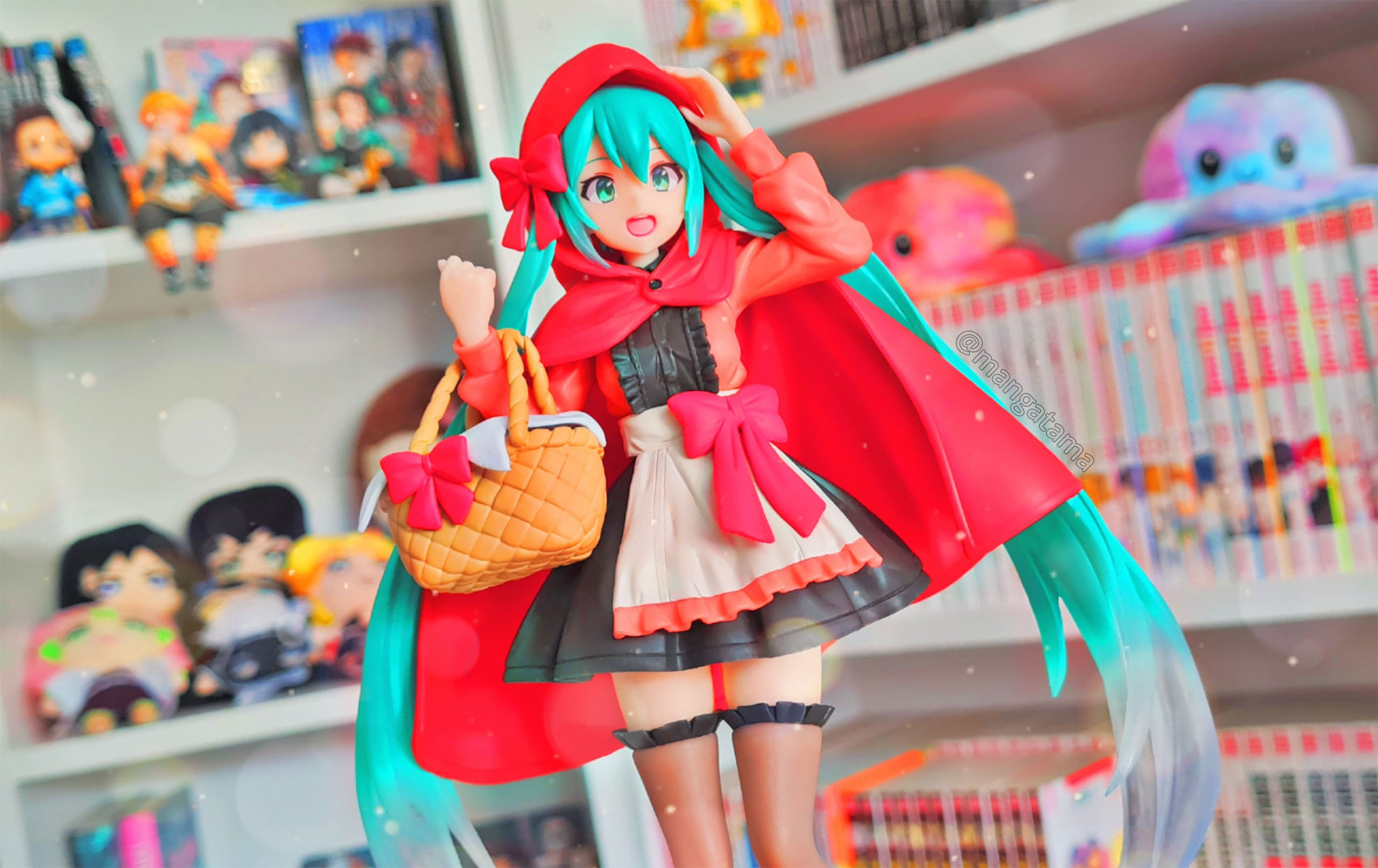 Image produit Hatsune Miku - Figure du Petit Chaperon Rouge