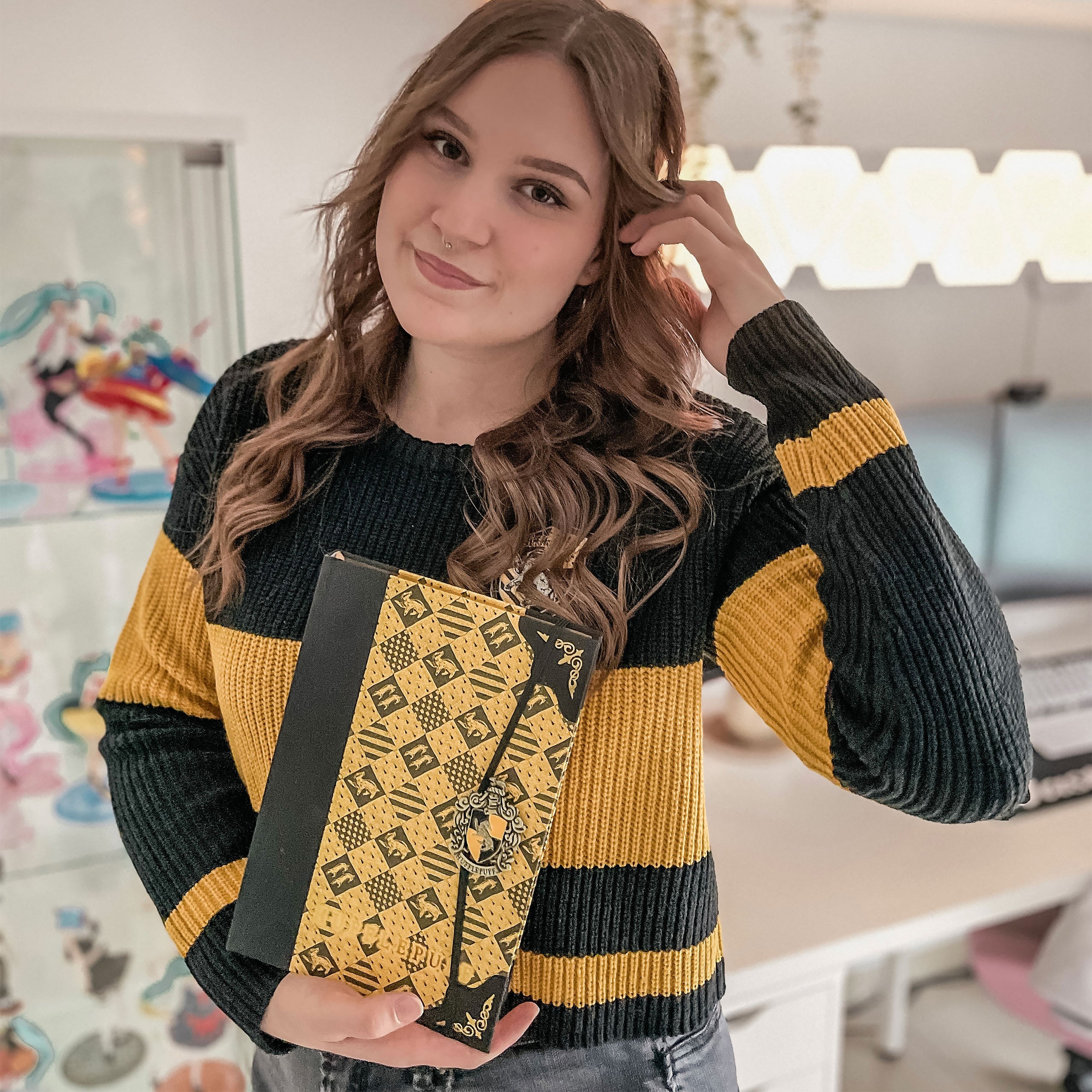 Image produit Harry Potter - Pull Crop Hufflepuff Femme
