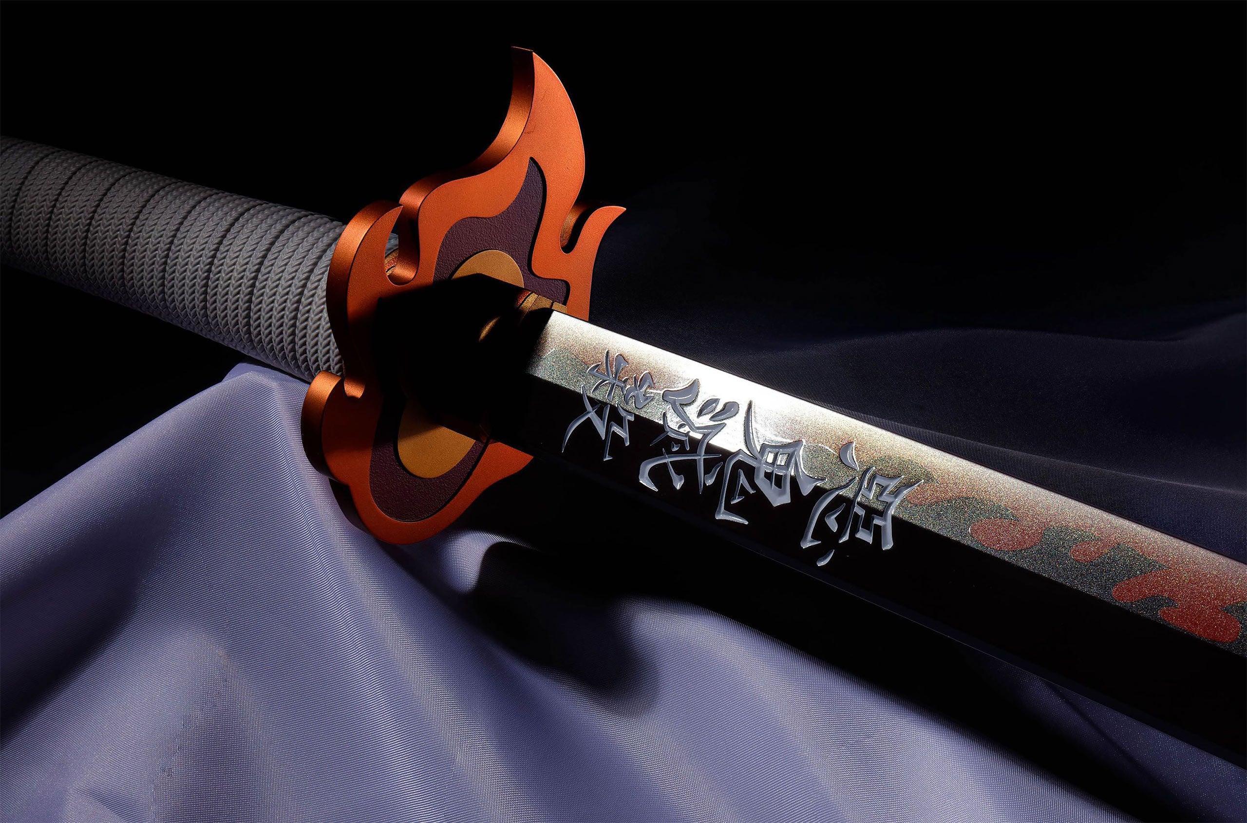 Product image Demon Slayer - Kyojuro Rengoku Nichirin Sword Replica