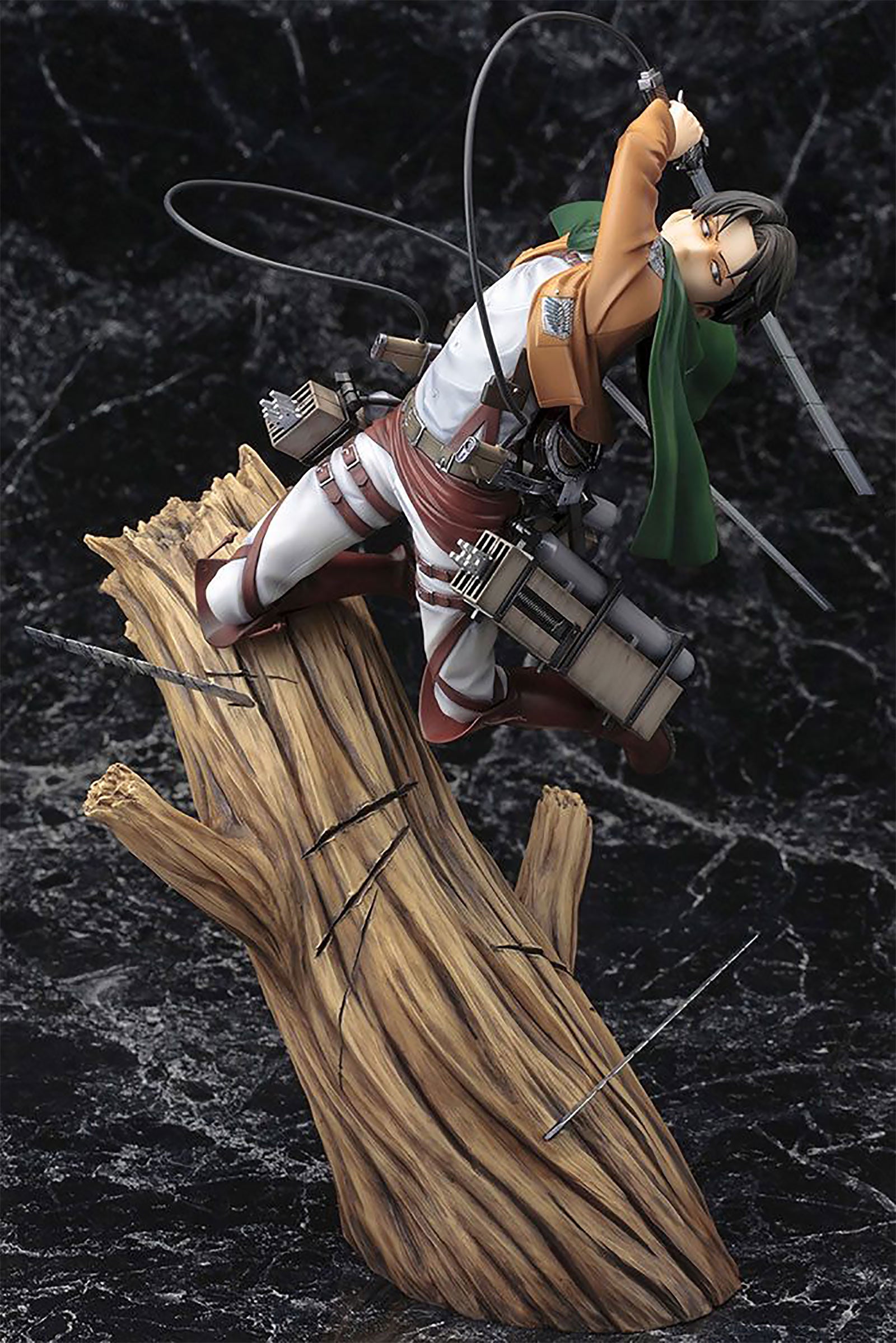 Image produit Attack on Titan - Statue de Levi Renouvelée 29 cm