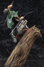 Image produit Attack on Titan - Statue de Levi Renouvelée 29 cm