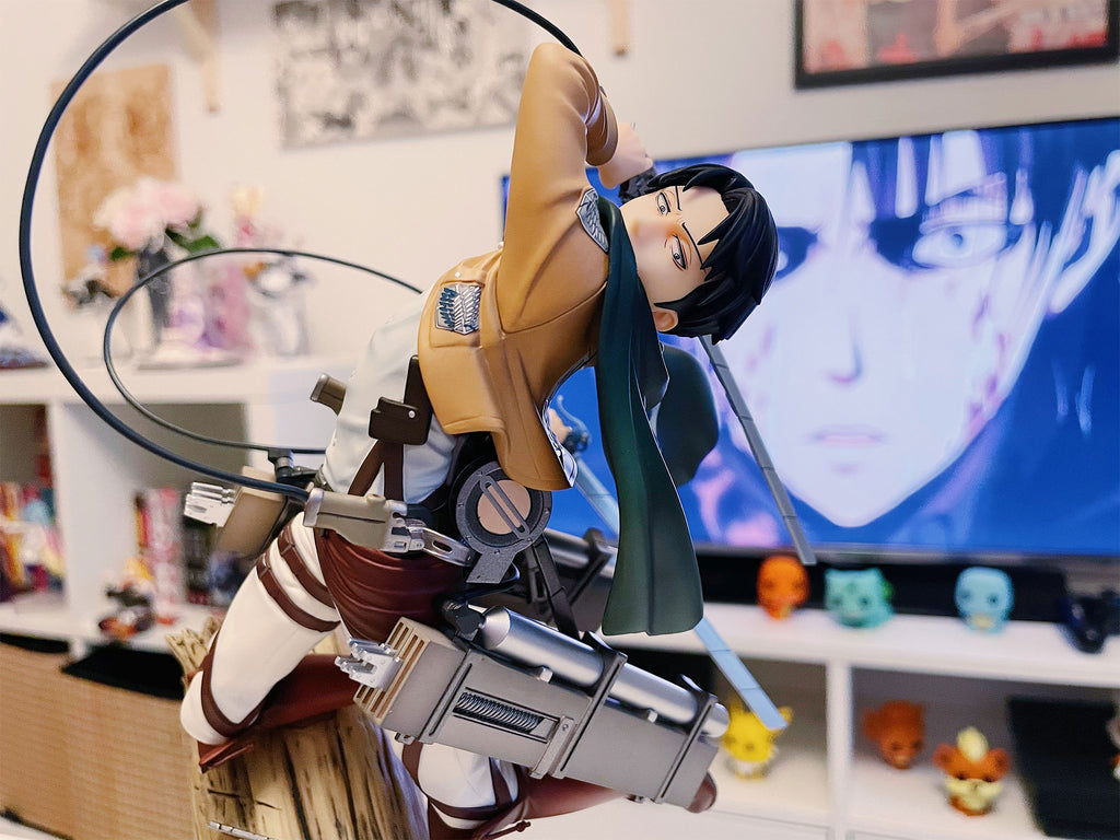 Image produit Attack on Titan - Statue de Levi Renouvelée 29 cm