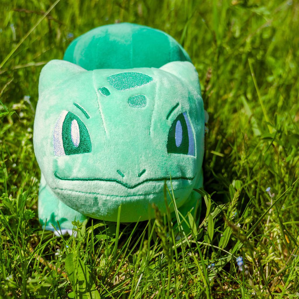 Image produit Pokemon - Bulbizarre Monochrome Peluche Figure 16 cm