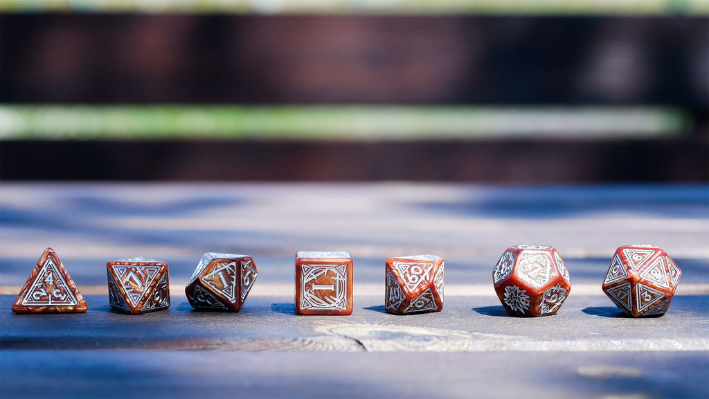 Image produit Witcher - Geralt Monster Slayer RPG Set de dés 7pc avec pièce de collection
