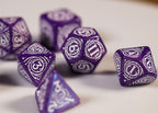 Image produit Witcher - Yennefer Lilas & Baies d'oie Jeu de dés RPG 7pcs avec pièce de collection