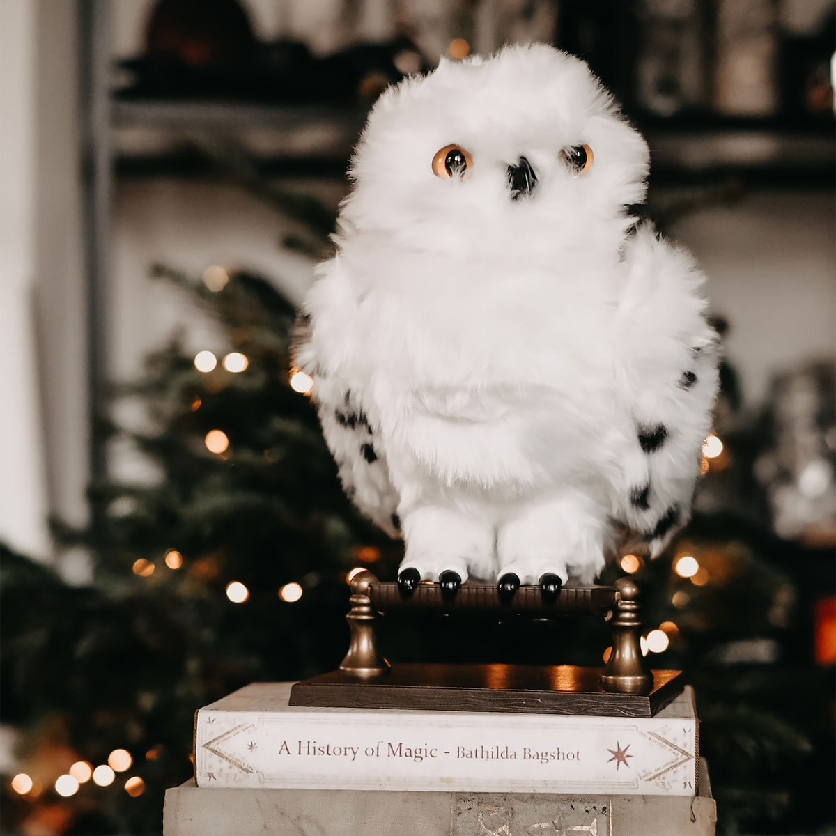 Image produit Harry Potter - Figurine en peluche interactive Hedwig avec son et mouvement