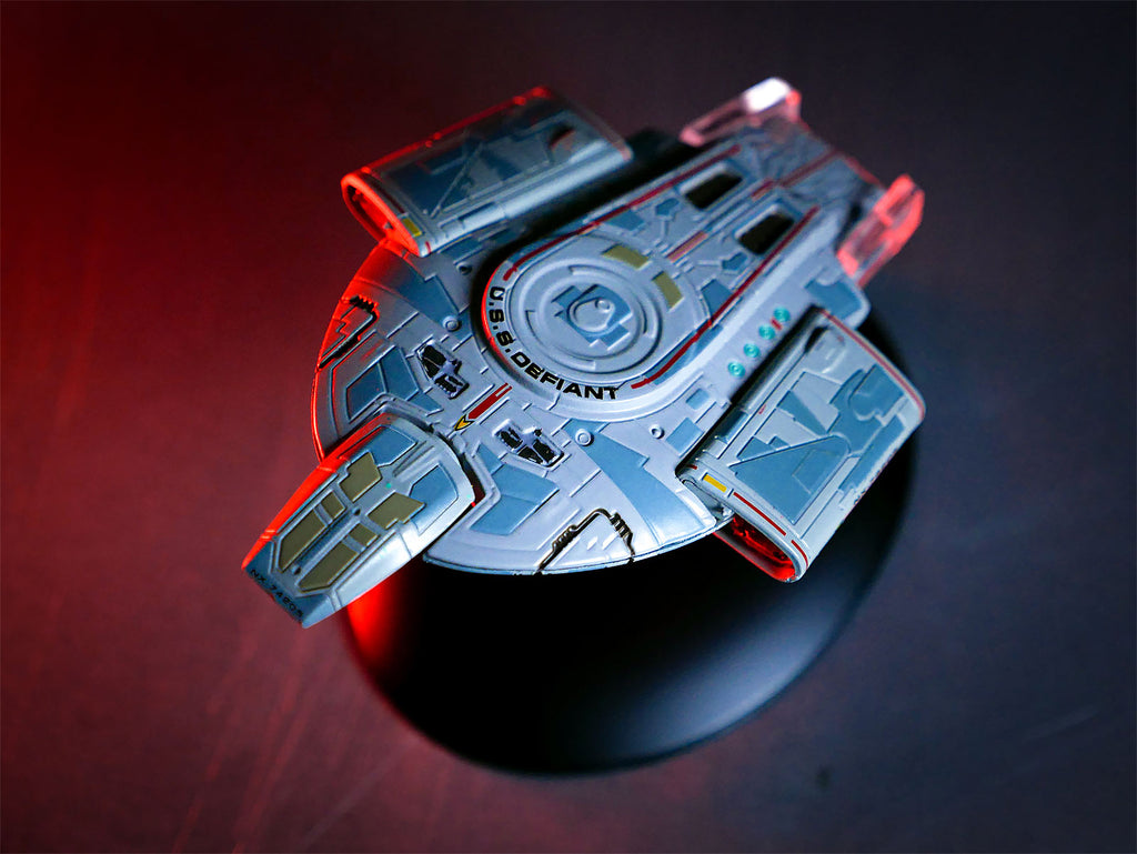 Image produit Star Trek - Vaisseau spatial U.S.S. Defiant NX-74205 Figurine de collectionneur héroïque