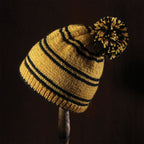 Image produit Ensemble de tricot de bonnet à pompon Hufflepuff - Harry Potter