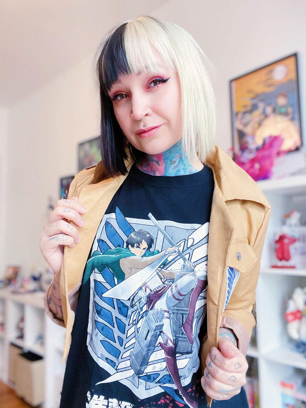 Image produit Attack on Titan - T-Shirt Eren Survey Corps noir
