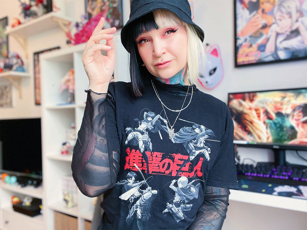 Image produit Attack on Titan - T-shirt Characters noir