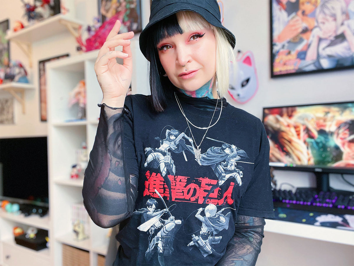 Image produit Attack on Titan - T-shirt Characters noir