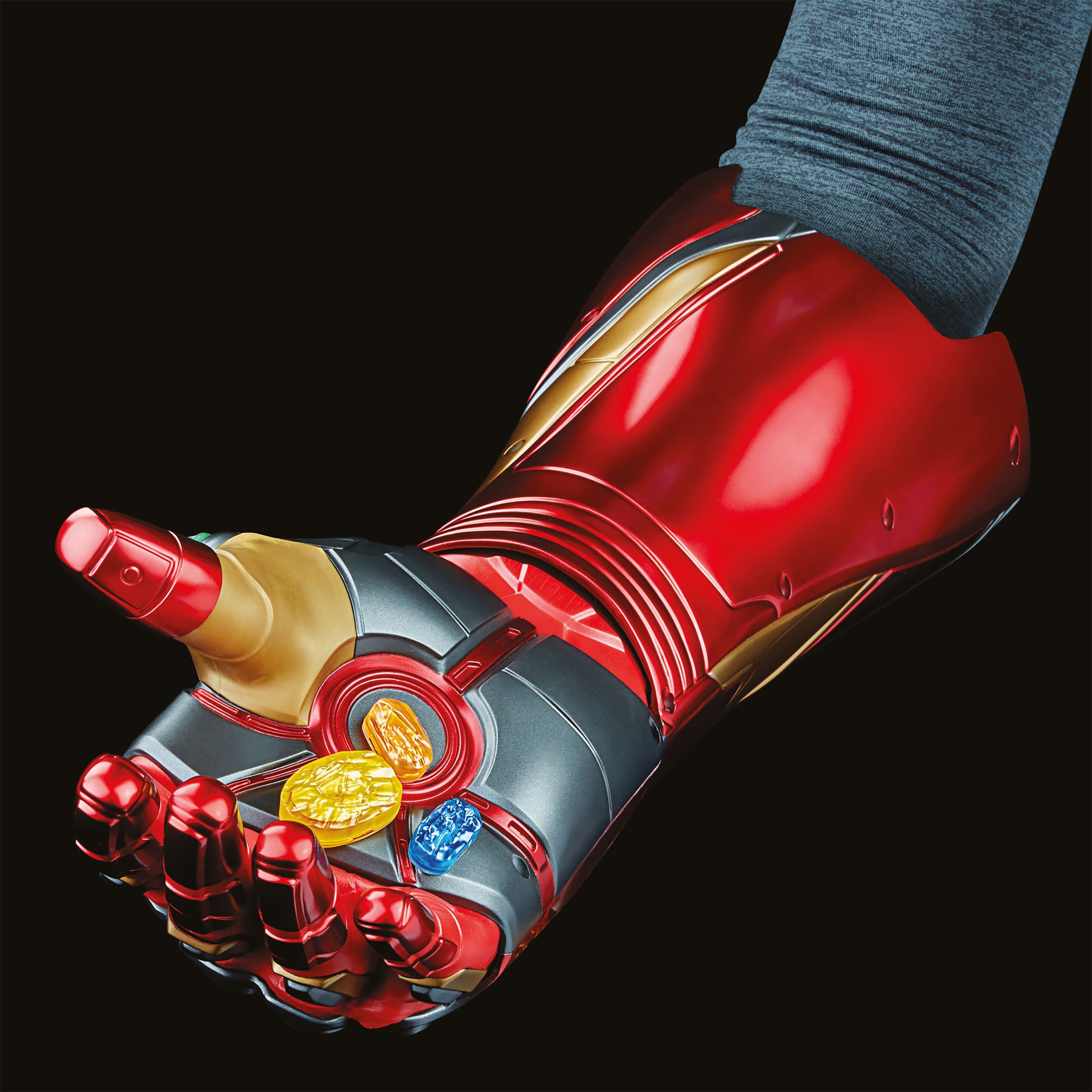Image produit Avengers - Gantelet Iron Man avec lumière et son