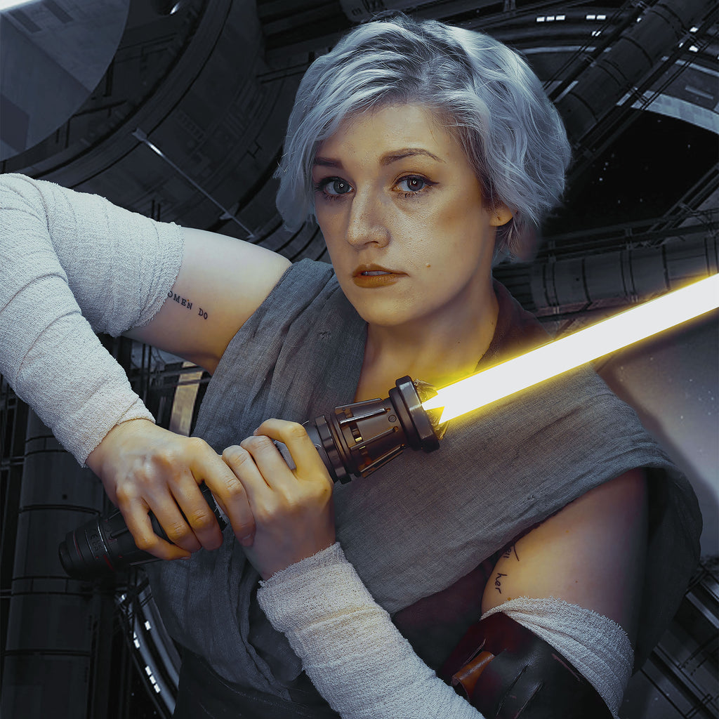 Image produit Star Wars - Rey Skywalker Force FX Elite Sabre Laser