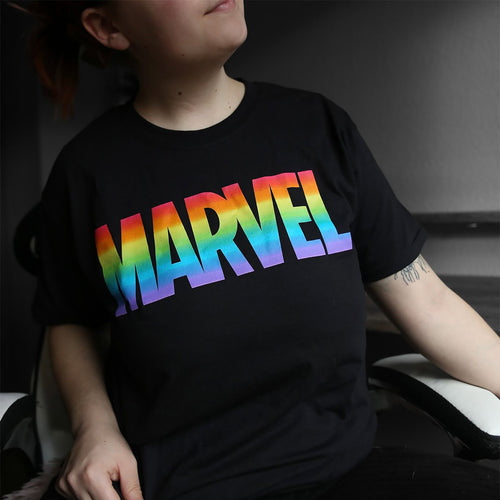 Image produit Marvel - T-Shirt Logo Pride Arc-en-ciel noir