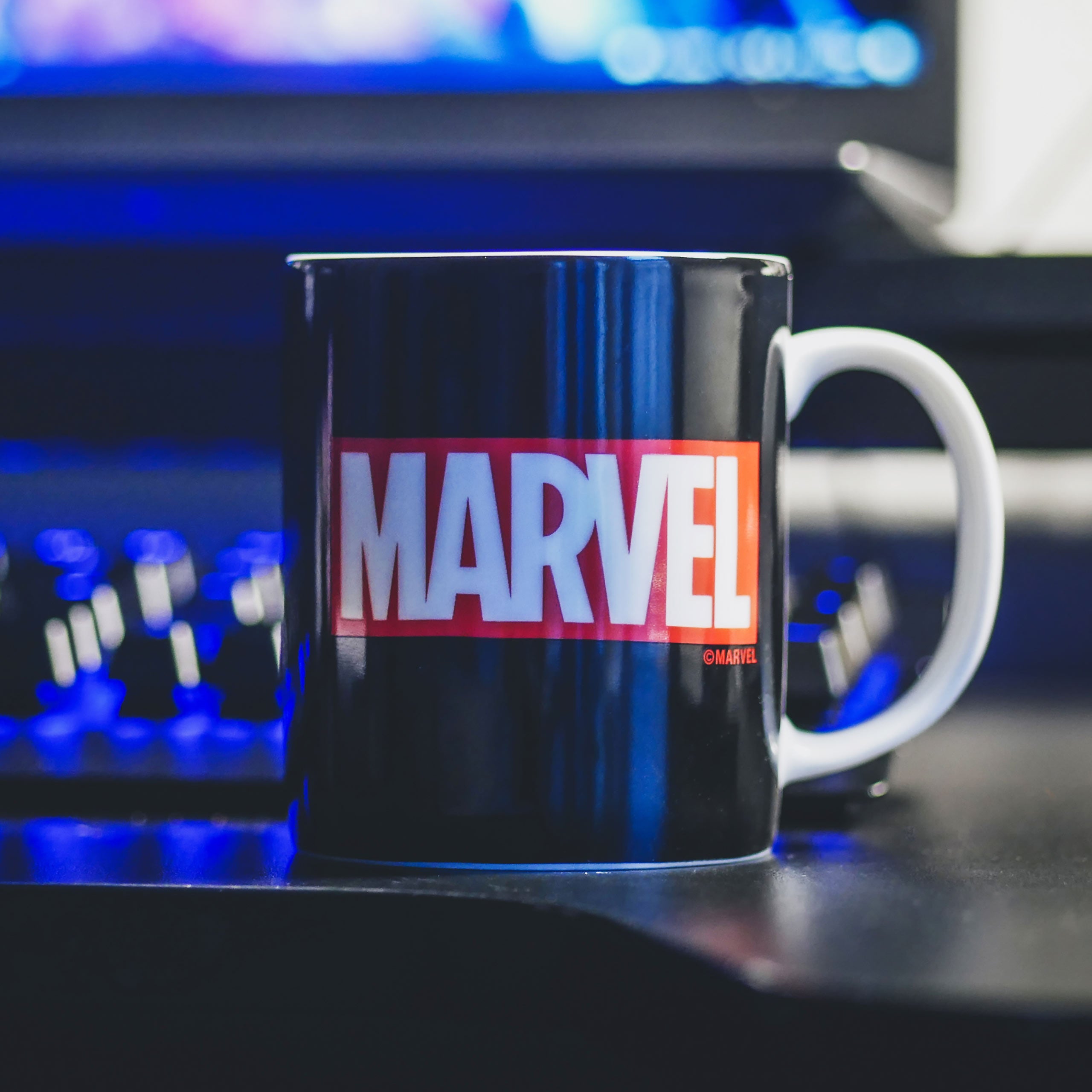 Image produit Marvel - Tasse Logo Noir