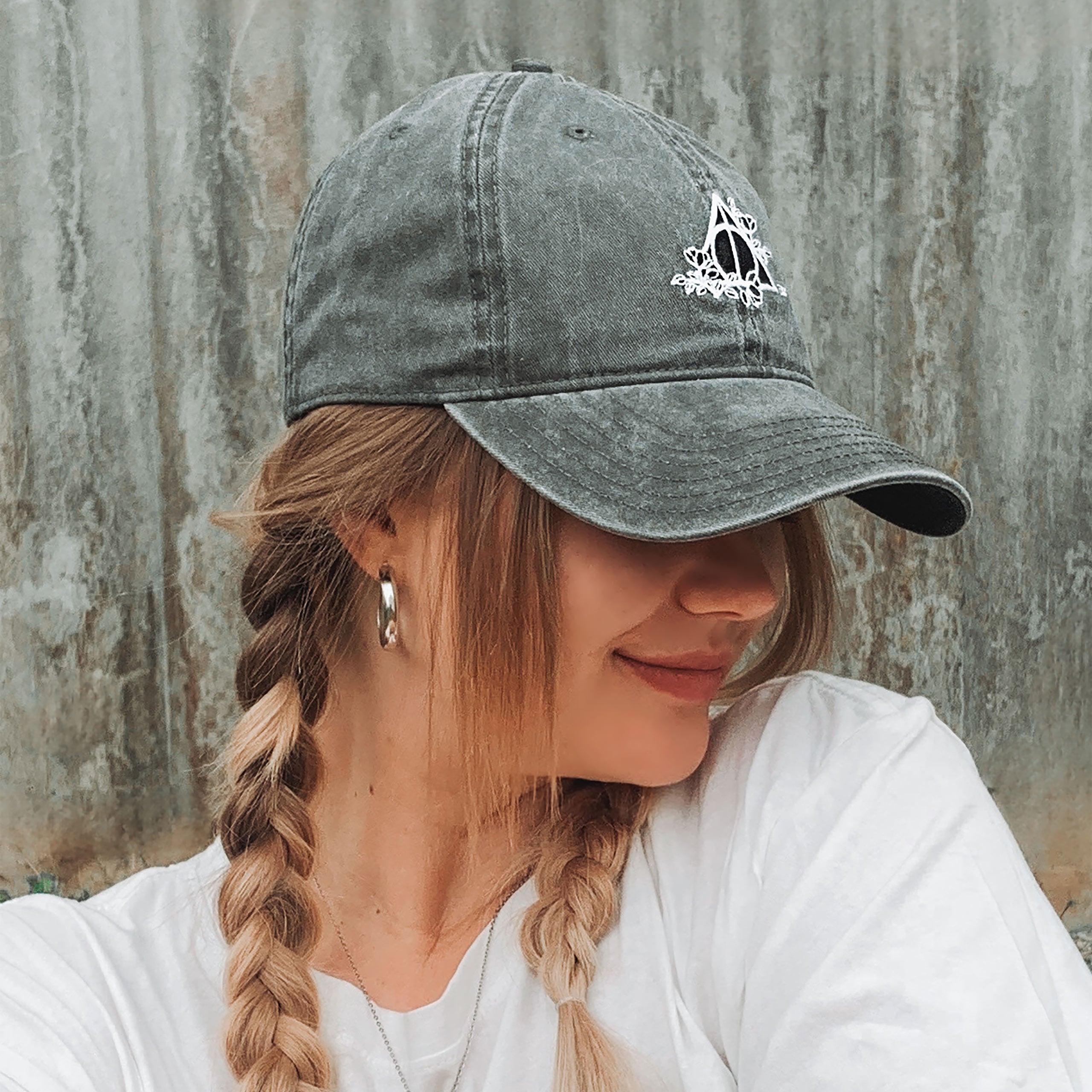 Product image Harry Potter - Deathly Hallows Baseball Cap Grey