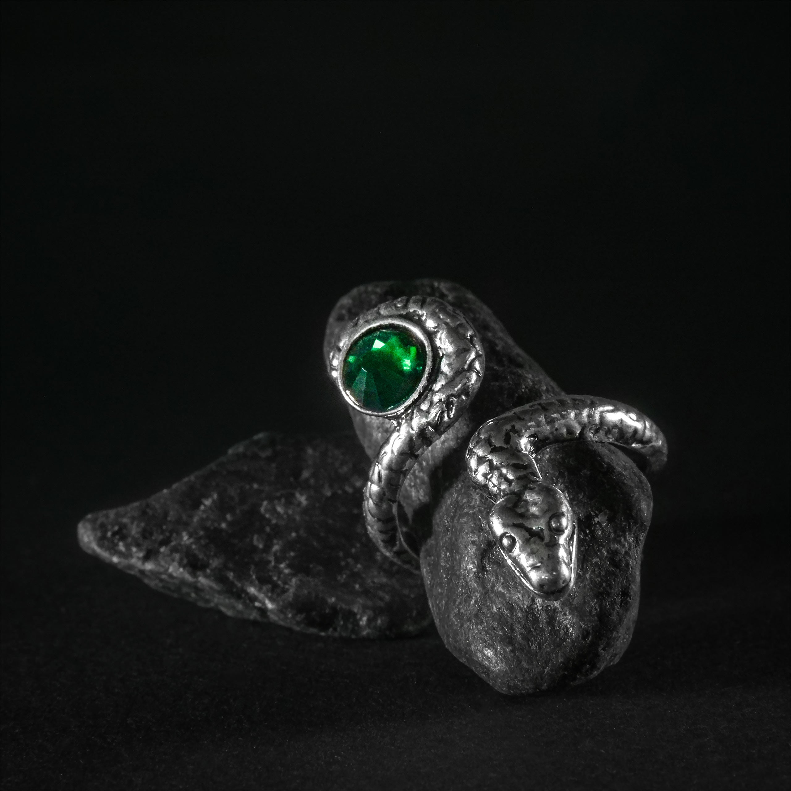 Product image Harry Potter - Slytherin Crest Ring
