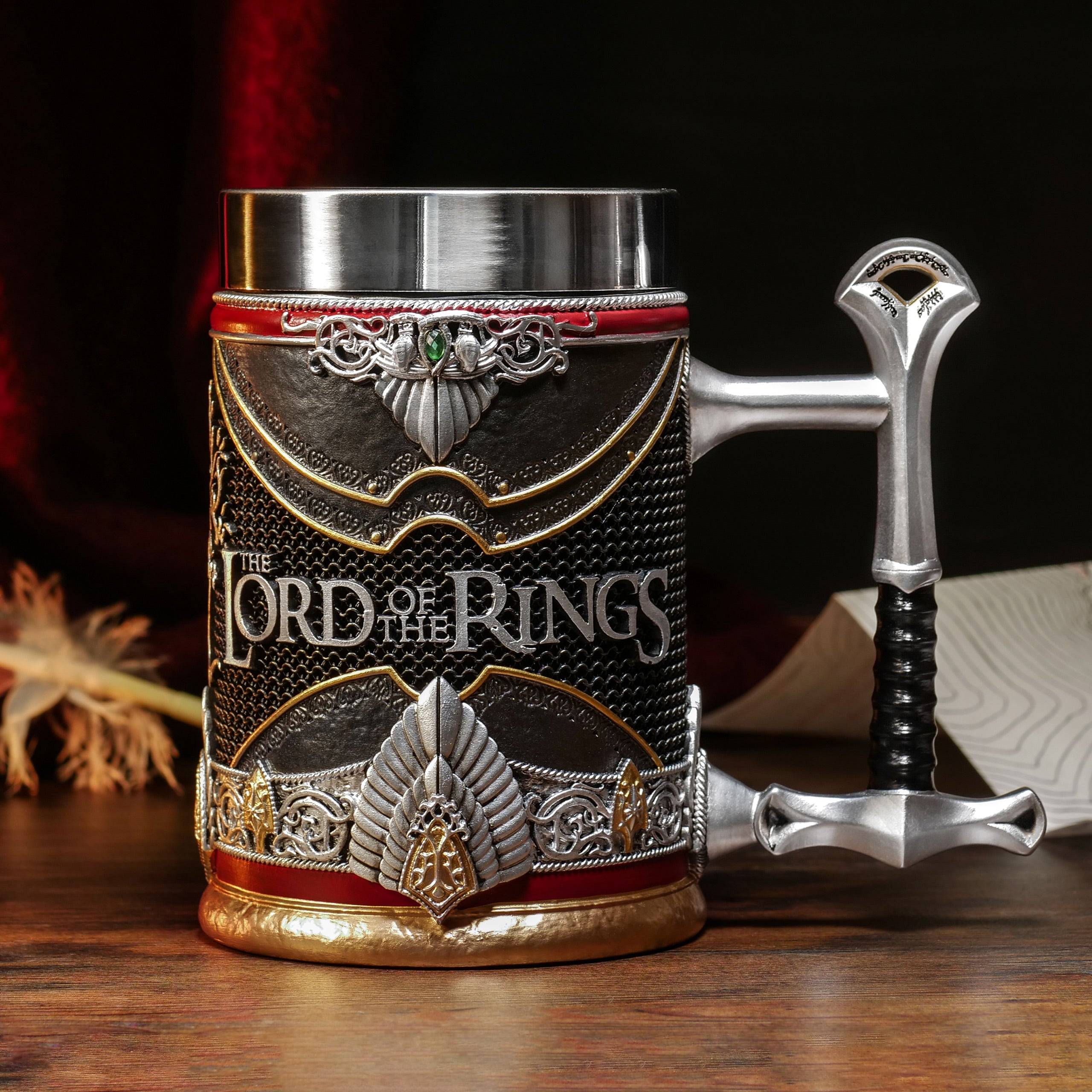 Product image The Lord of the Rings - Aragorn Deluxe Tankard