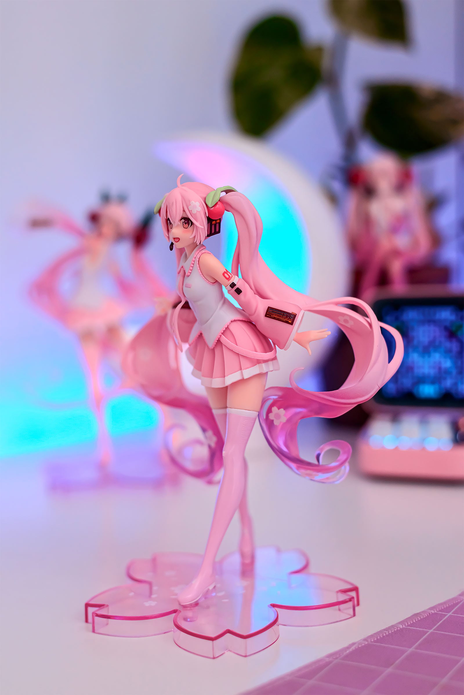 Product image Hatsune Miku - Sakura Miku Figure Newly Written Illustration Ver.