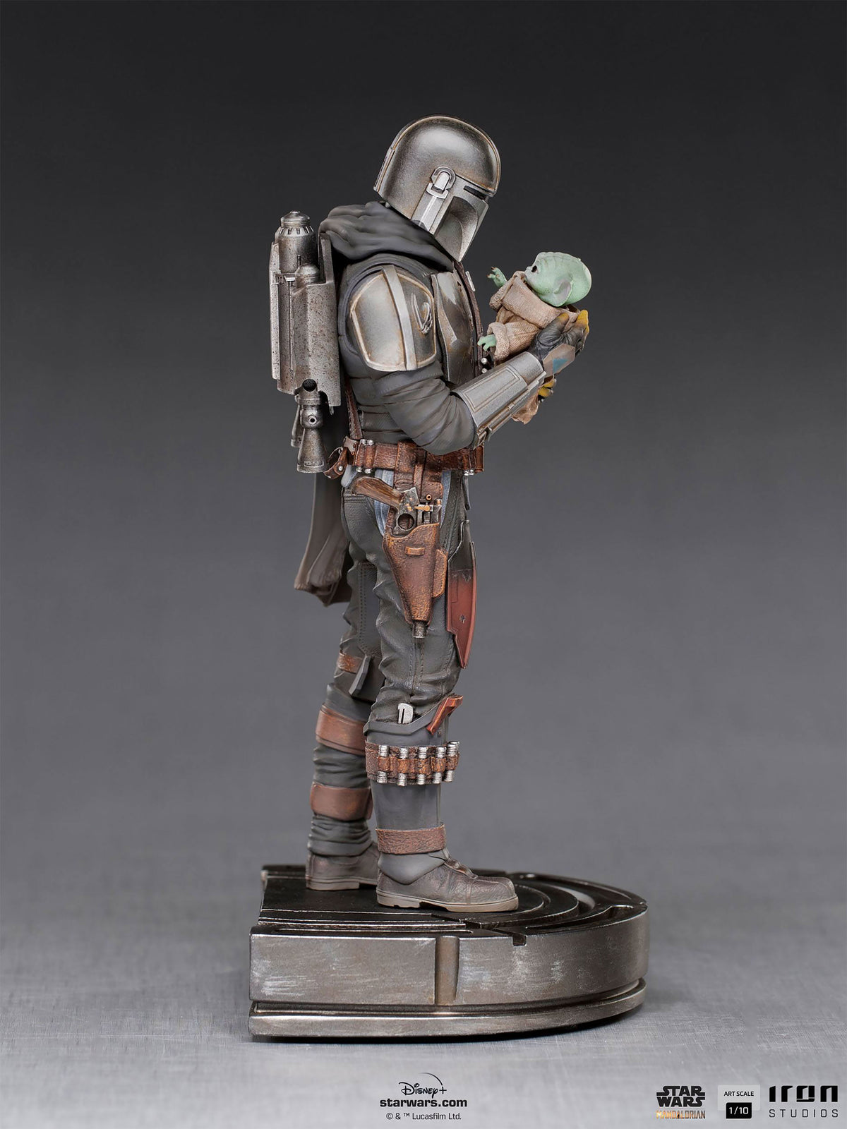 Product image Mando with Grogu BDS Art Scale Deluxe Statue - Star Wars The Mandalorian
