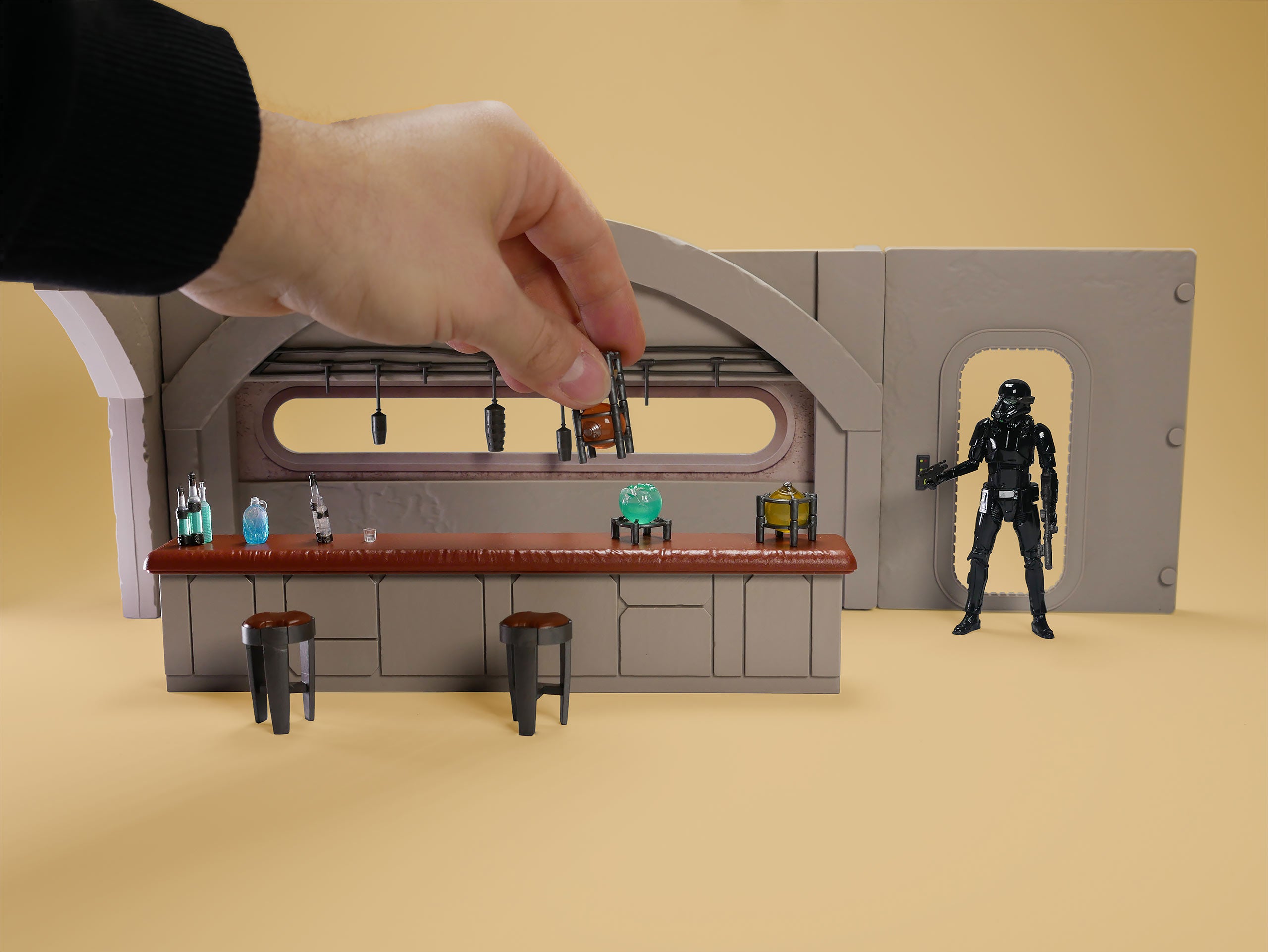 Image produit Jeu de Nevarro Cantina - Star Wars The Mandalorian