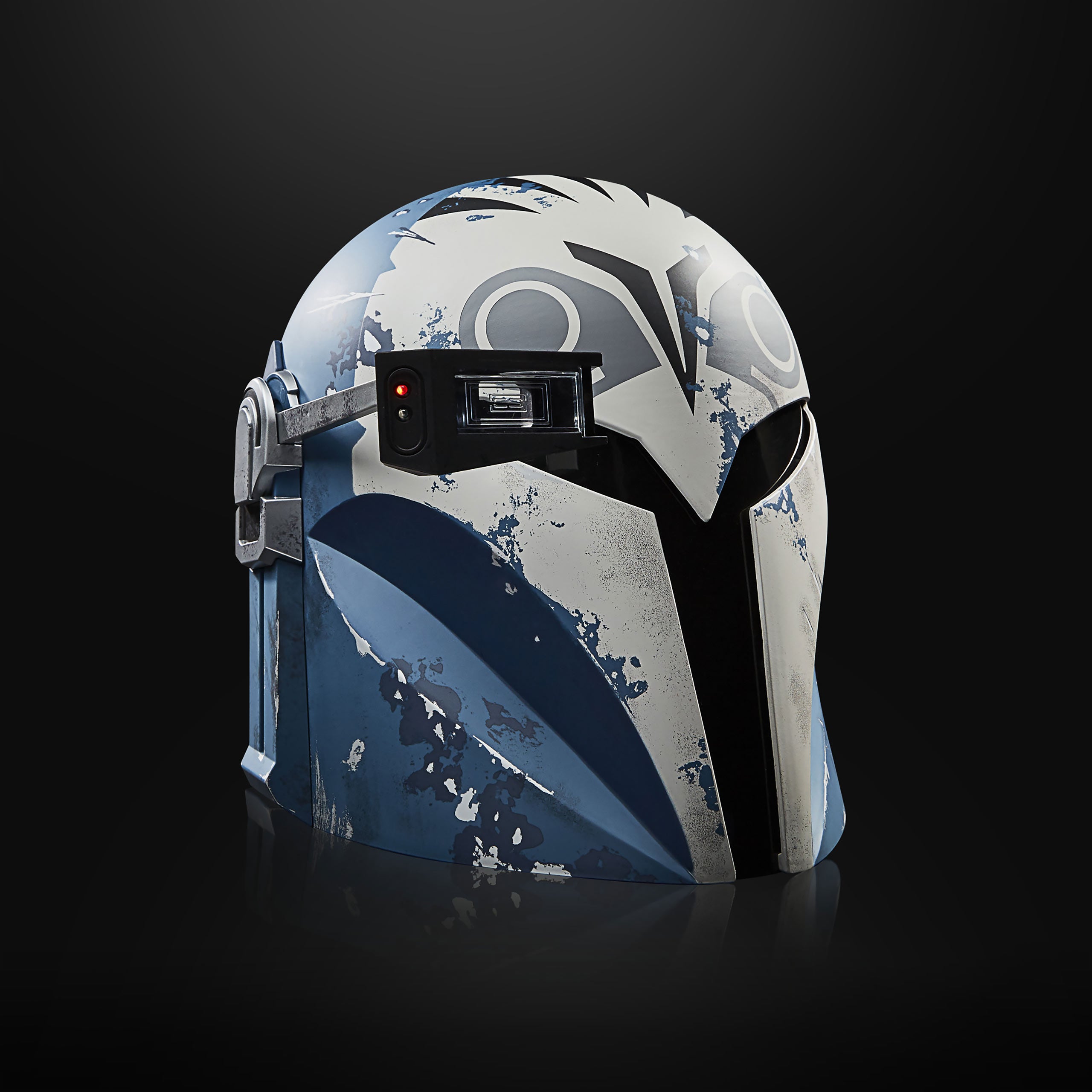 Image produit Réplique du casque premium Bo-Katan Re-Armored avec effets lumineux - Star Wars The Mandalorian