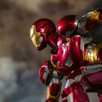 Image produit Iron Man - Figurine d'action Deluxe Mark 46
