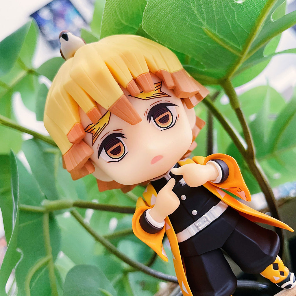 Product image Demon Slayer - Zenitsu Agatsuma Nendoroid Action Figure