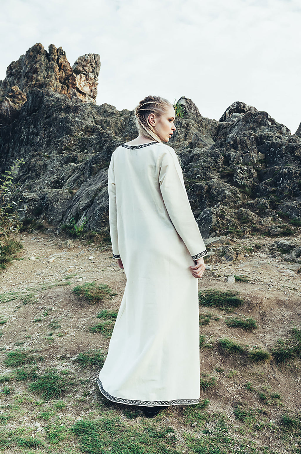 Image produit Robe médiévale Brigida beige