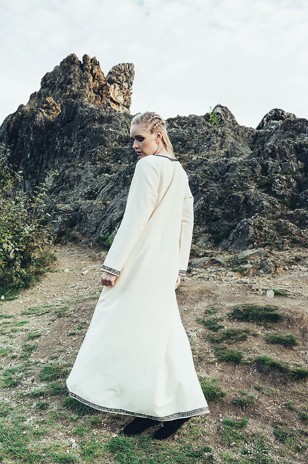 Image produit Robe médiévale Brigida beige