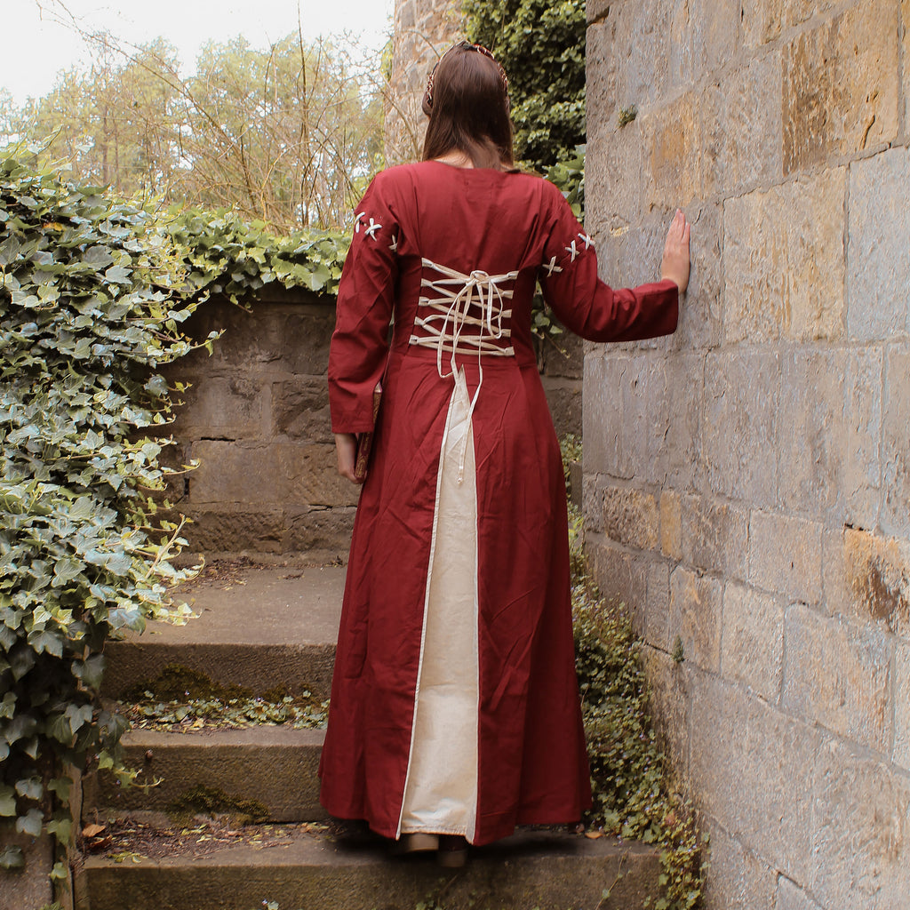Image produit Robe médiévale Larina rouge-beige