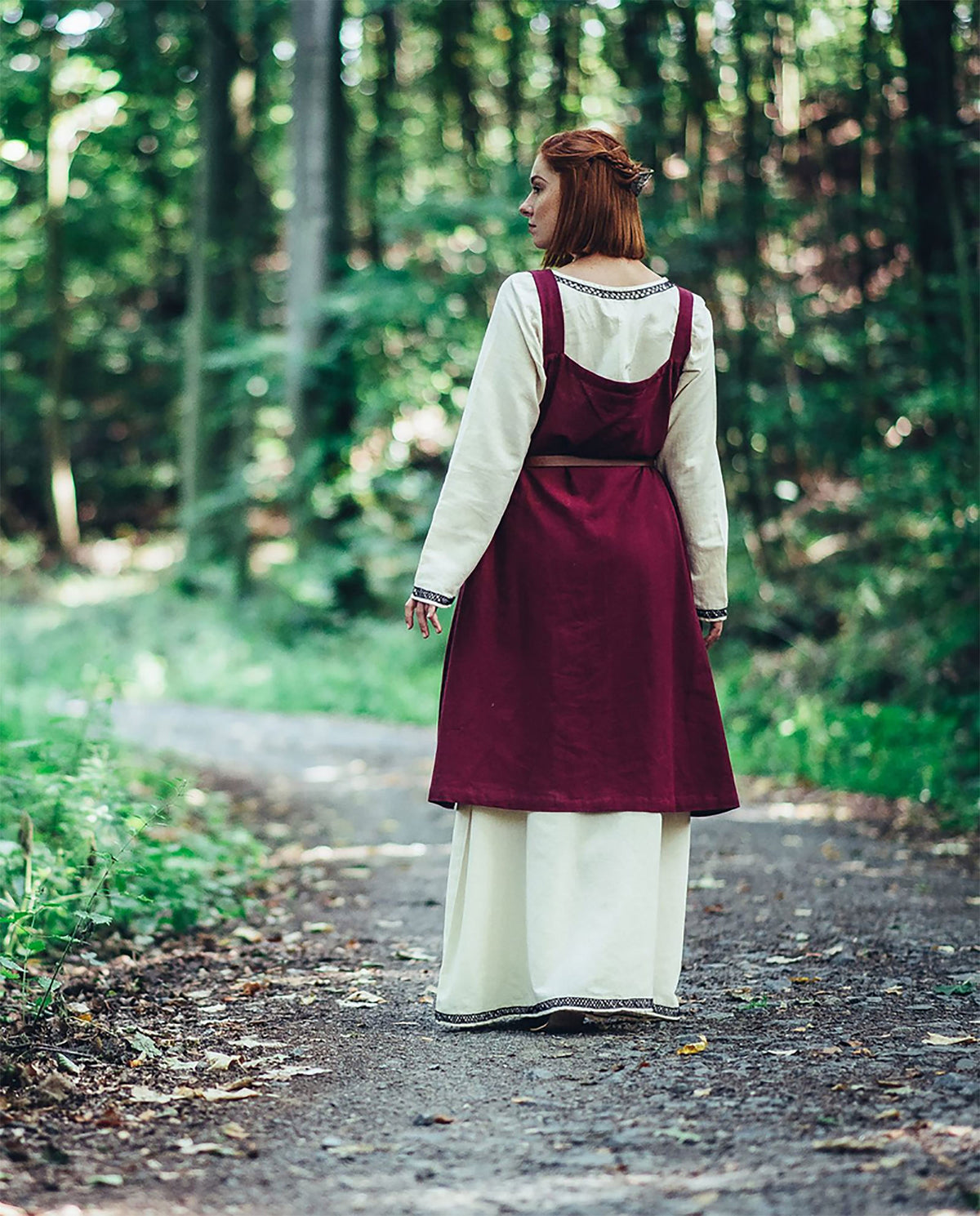 Image produit Sur-robe médiévale Inka rouge