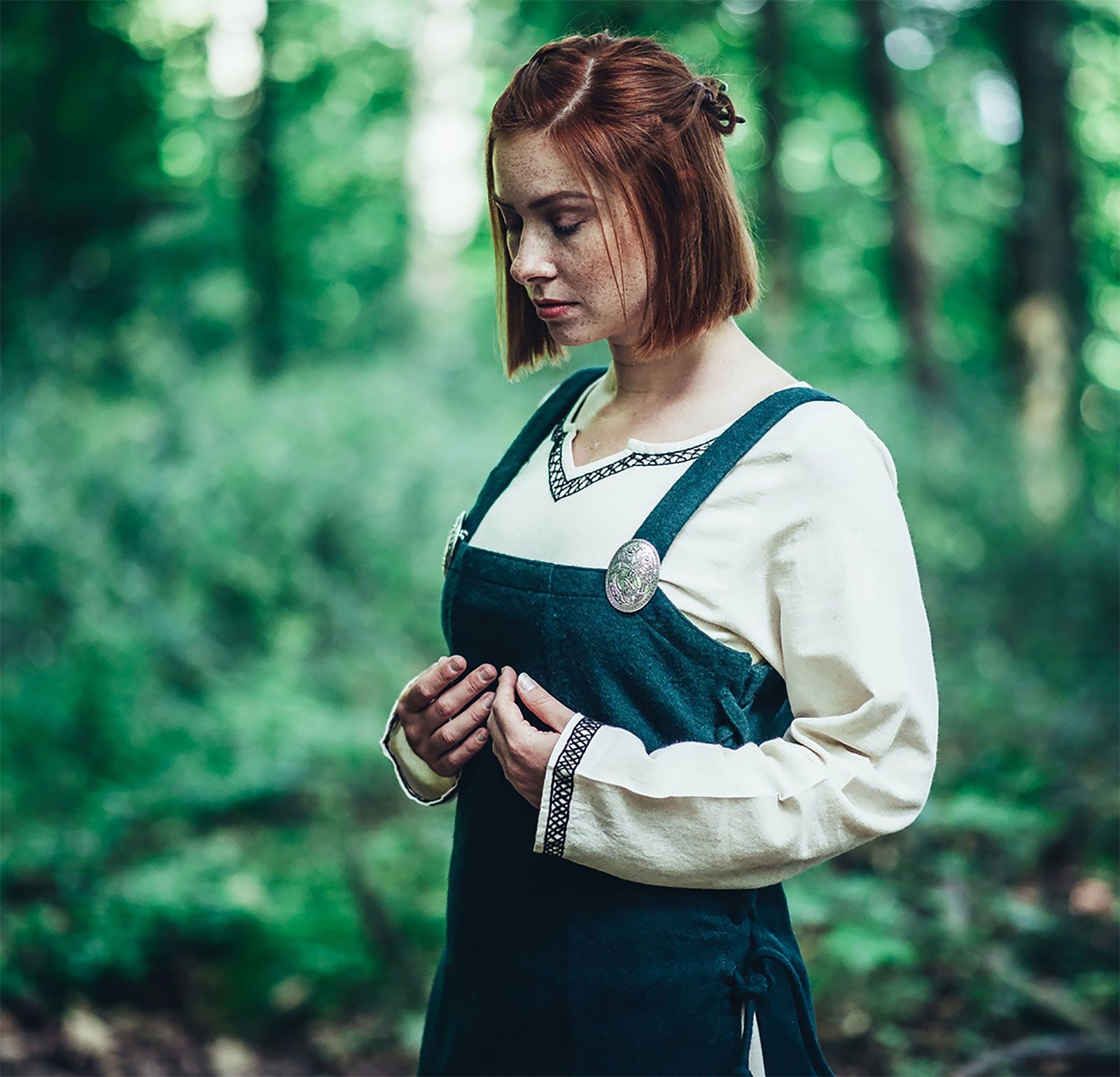 Image produit Sur-robe médiévale Aila verte