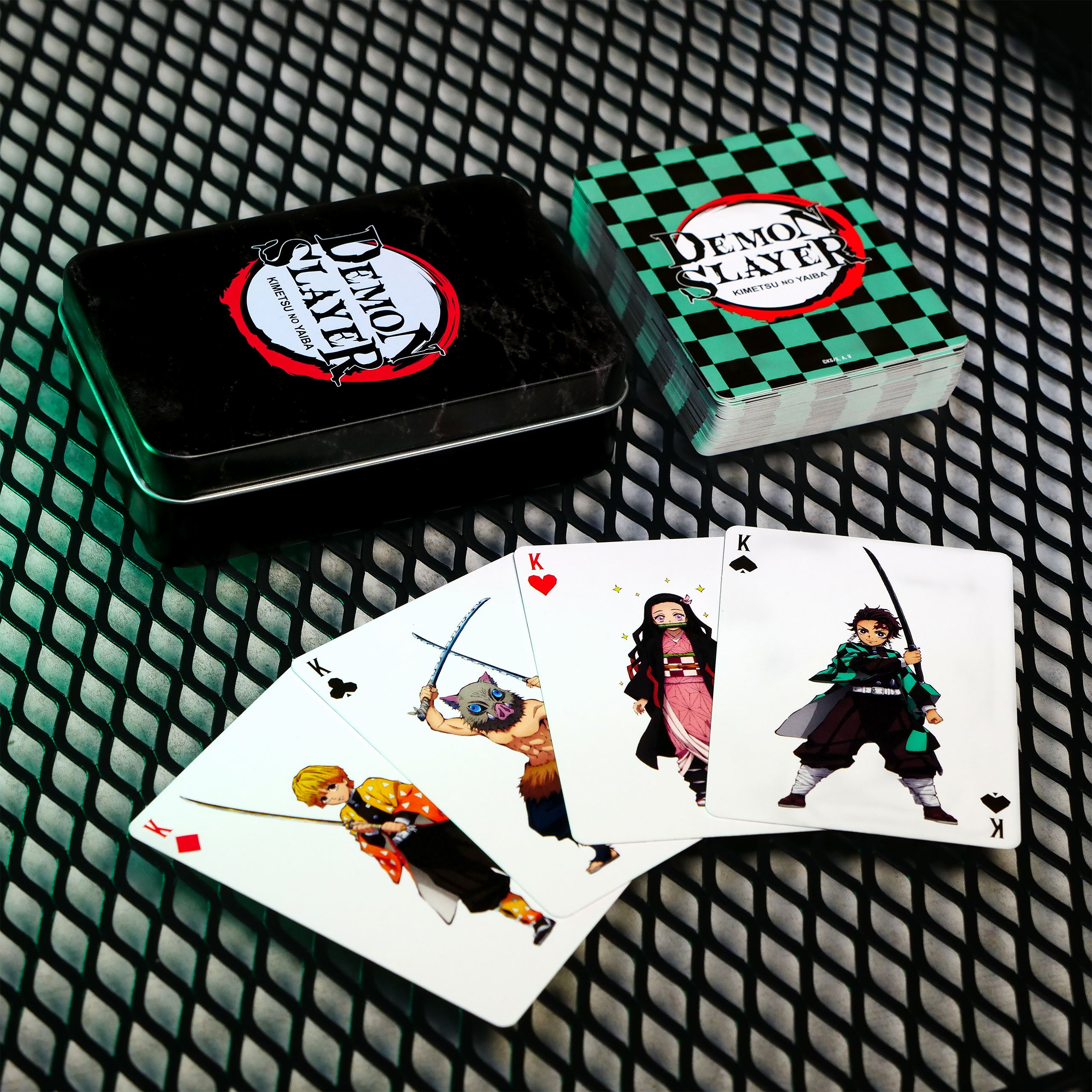 Image produit Demon Slayer - Cartes à jouer de personnage dans une boîte métallique