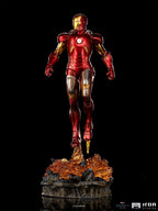 Image produit Iron Man - La Saga de l'Infini BDS Art Scale Deluxe Statue avec Fonction Lumineuse