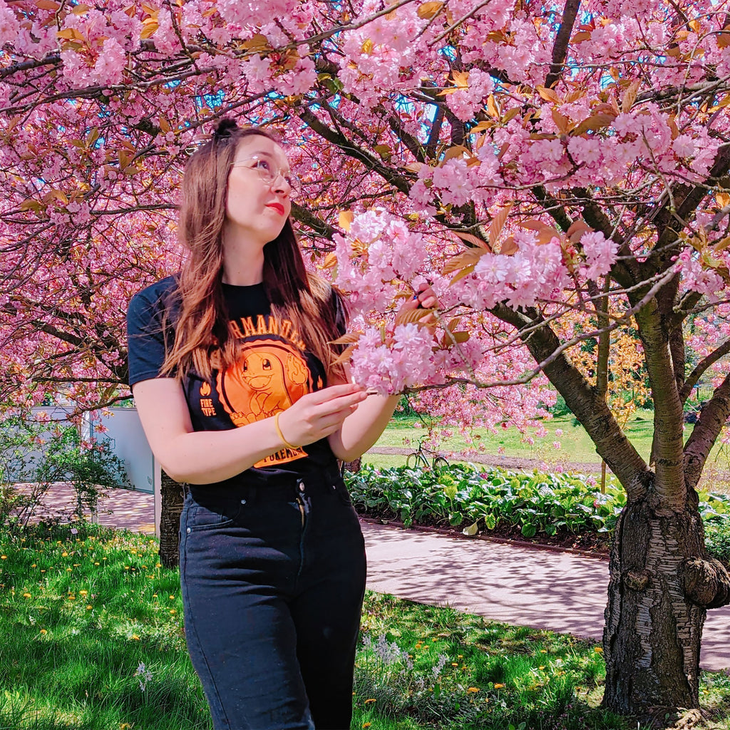 Image produit Pokemon - T-shirt de collège Charmander noir