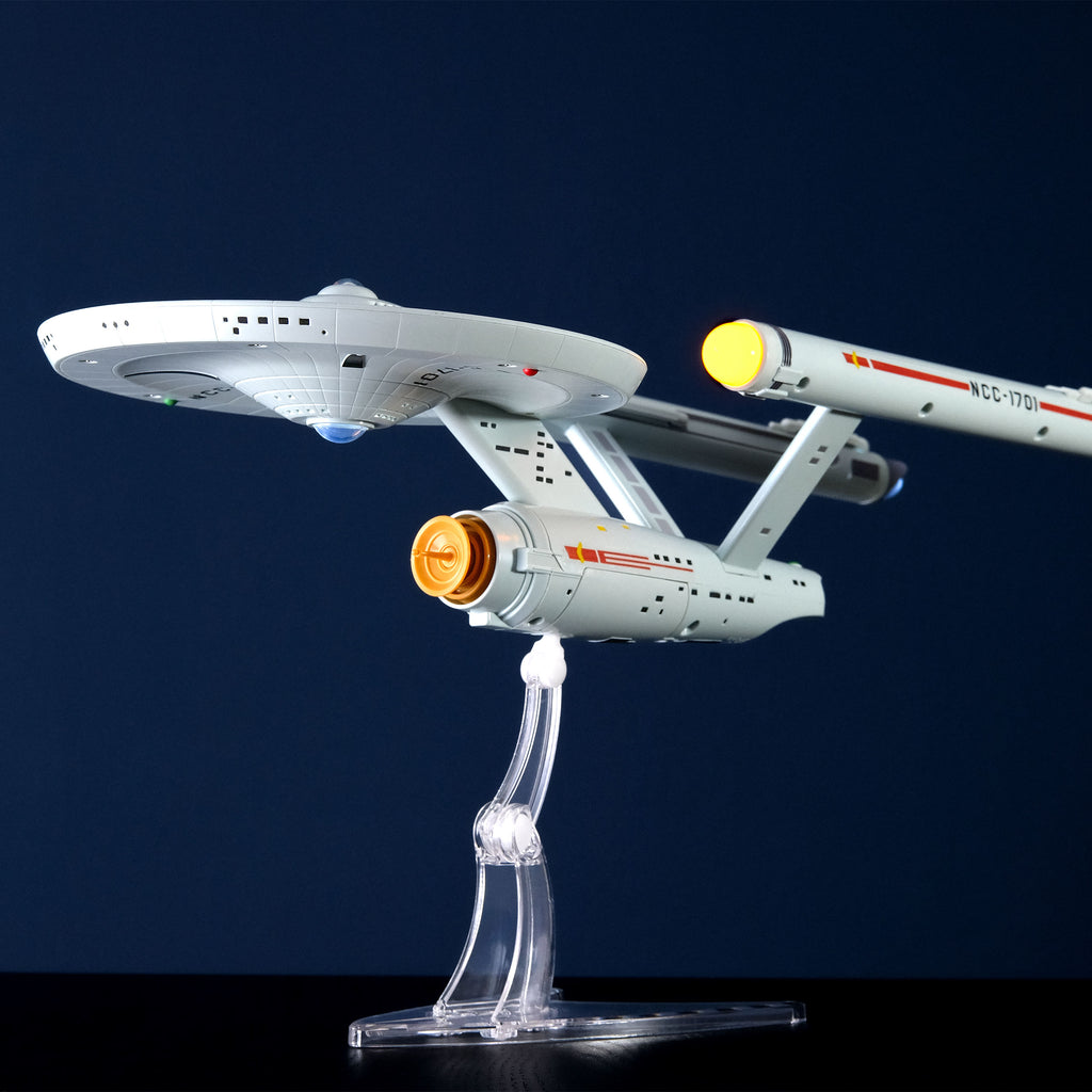 Image produit Star Trek - Réplique de l'Enterprise NCC-1701 avec lumière et son
