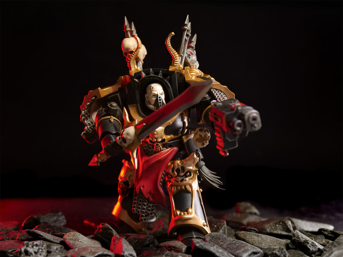 Image produit Warhammer 40k - Figurine d'action Frère Gnarl de la Légion Noire