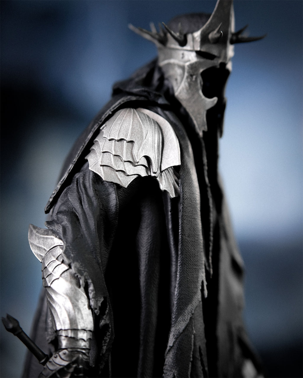 Image produit Seigneur des Anneaux - Roi Sorcier d'Angmar Saga BDS Art Scale Deluxe Statue