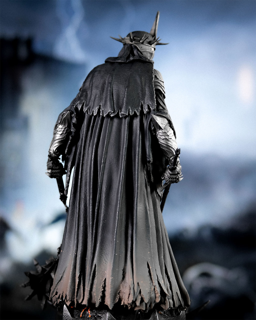 Image produit Seigneur des Anneaux - Roi Sorcier d'Angmar Saga BDS Art Scale Deluxe Statue