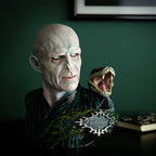 Image produit Buste de Lord Voldemort avec Nagini - Harry Potter