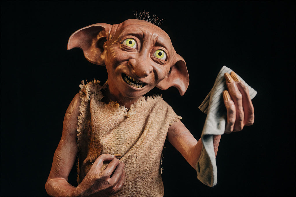 Image produit Dobby avec chaussette statue grandeur nature version 3 - Harry Potter