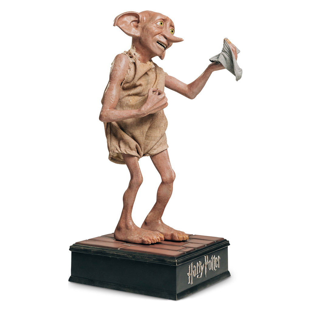 Image produit Dobby avec chaussette statue grandeur nature version 3 - Harry Potter