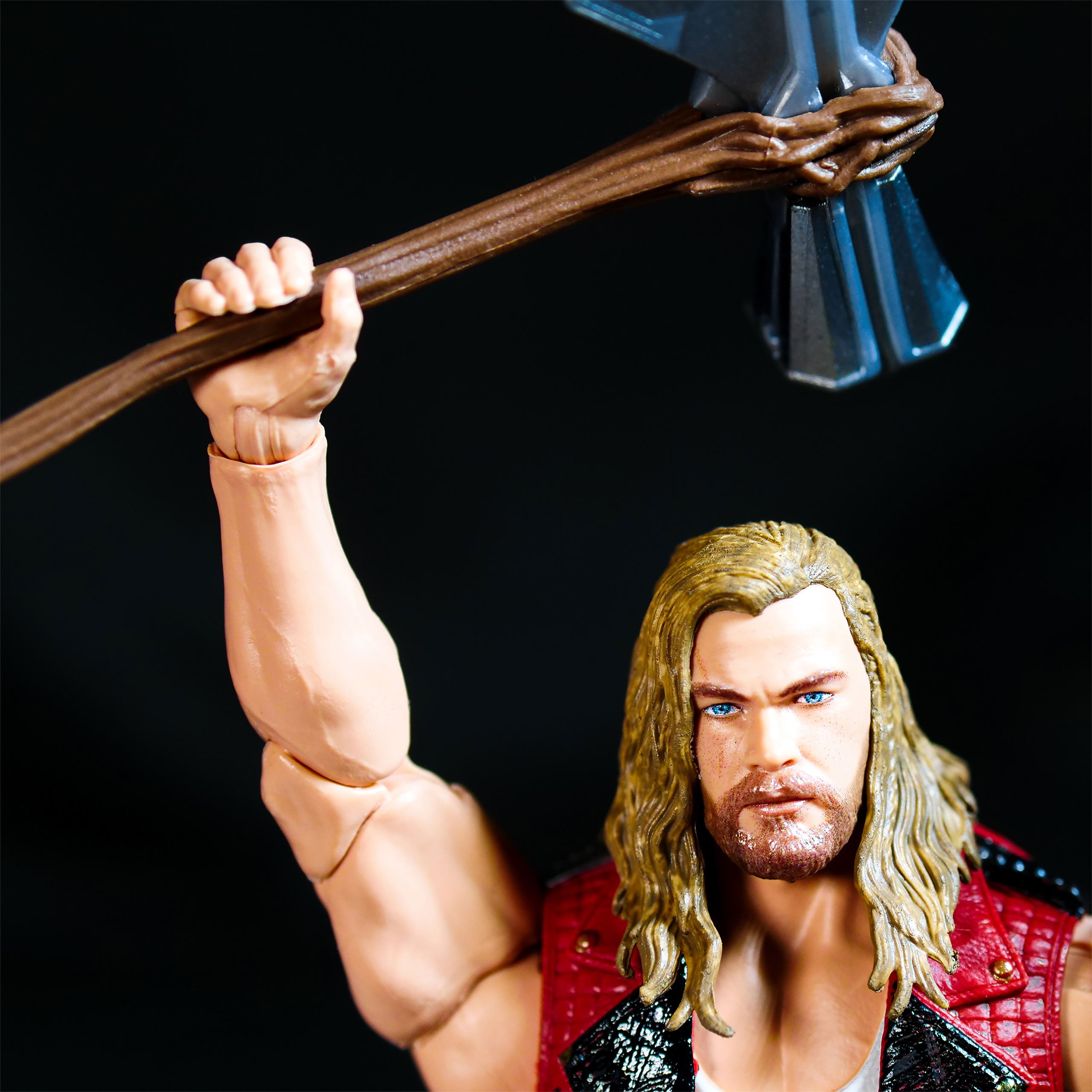 Image produit Thor : Love and Thunder - Figurine d'action Ravager Thor