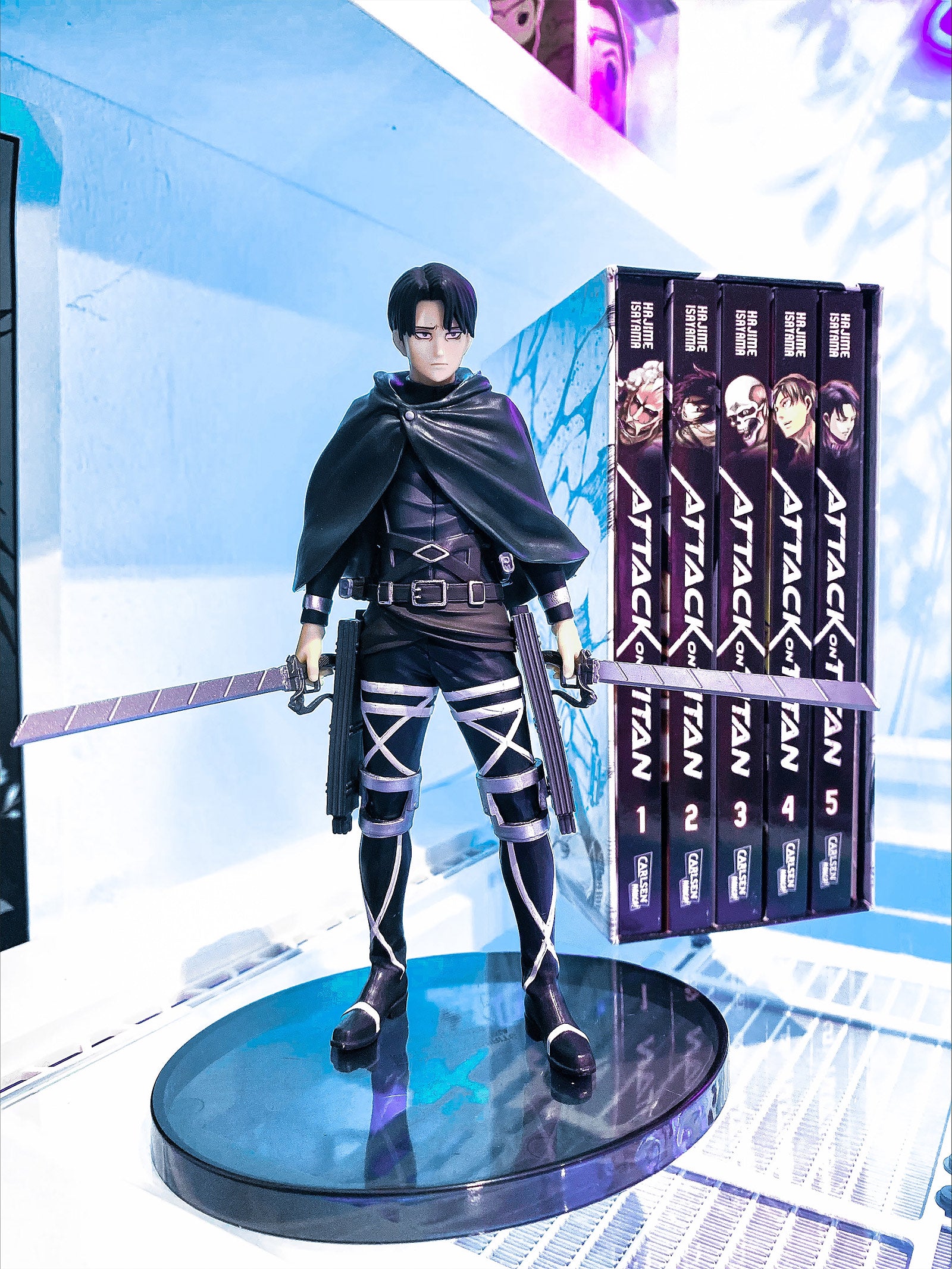 Image produit Attack on Titan - La saison finale - Figurine édition spéciale Levi