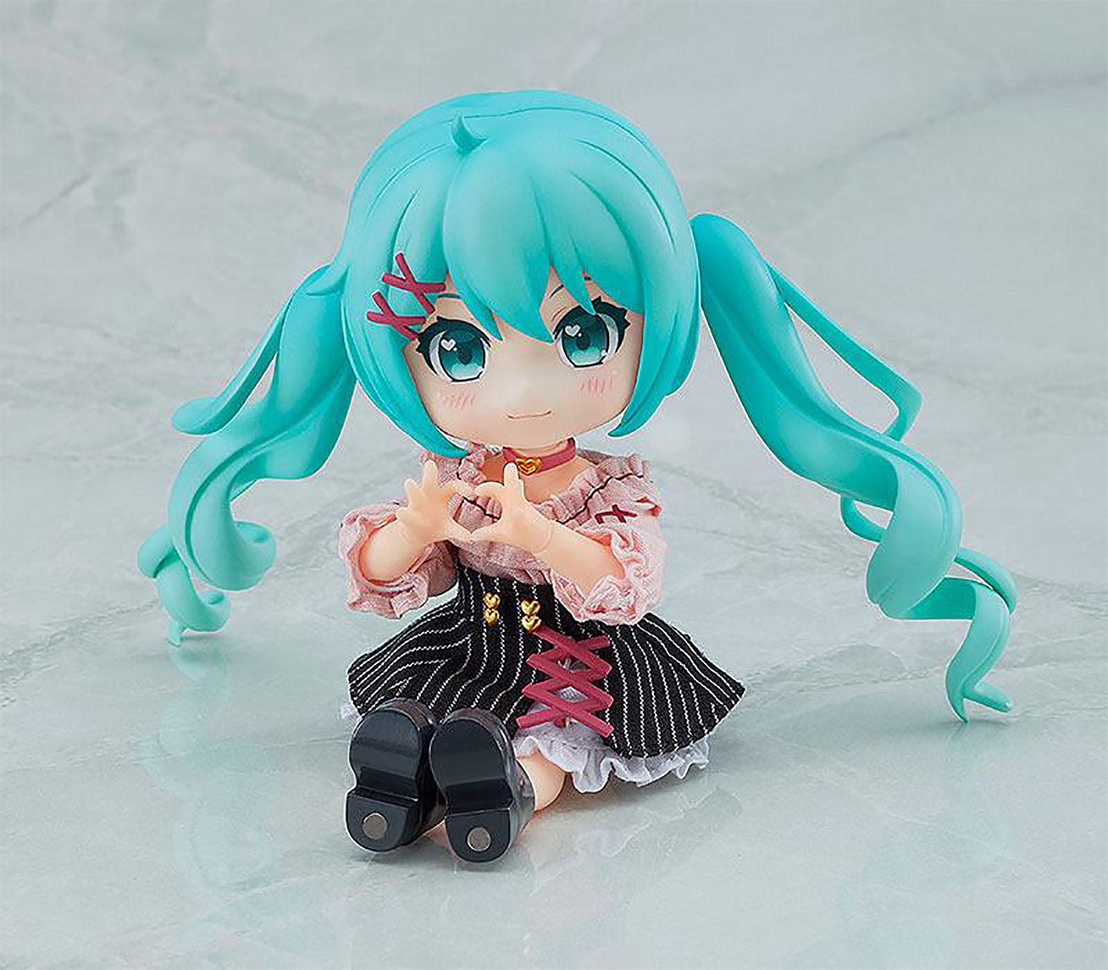 Product image Hatsune Miku - Date Outfit Ver. Nendoroid Action Figure