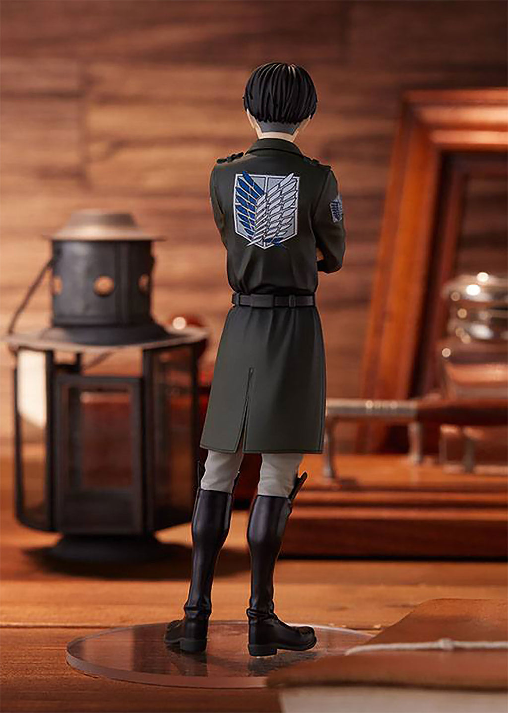 Image produit Attack on Titan - Figurine Levi Version Couleur Foncée