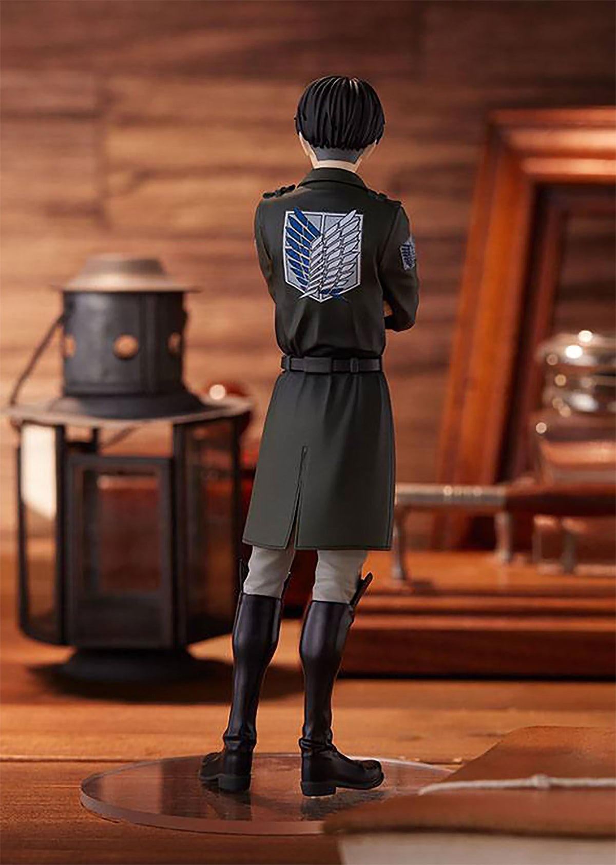 Image produit Attack on Titan - Figurine Levi Version Couleur Foncée
