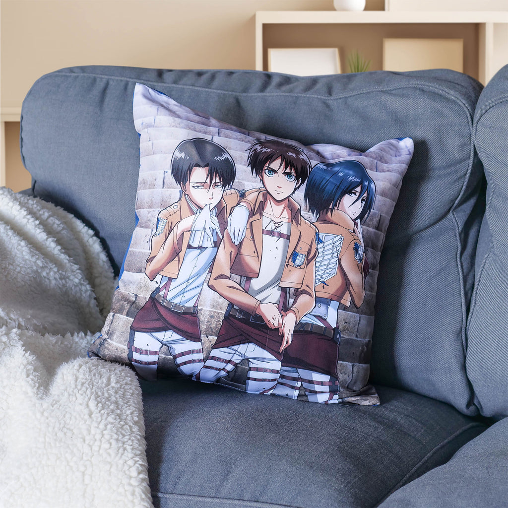 Image produit Attack on Titan - Coussin de Groupe