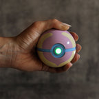 Image produit Pokemon - Réplique de la Ball de Soin avec Lumière